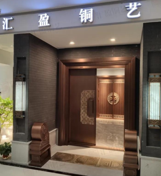 在文化名城，感受融合交替（南陽匯盈銅門館）